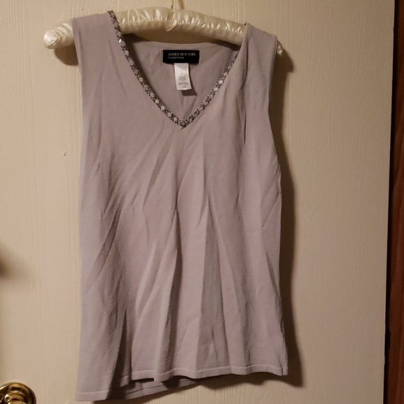 Tank - Picture 2 of 3